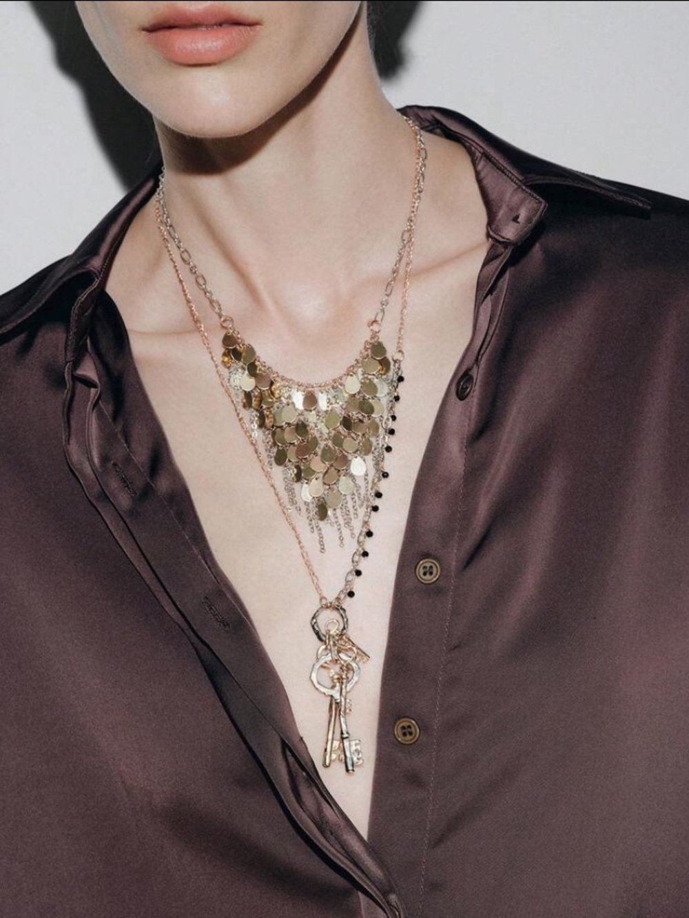 Layered Gold Disc and Key Pendant Necklace